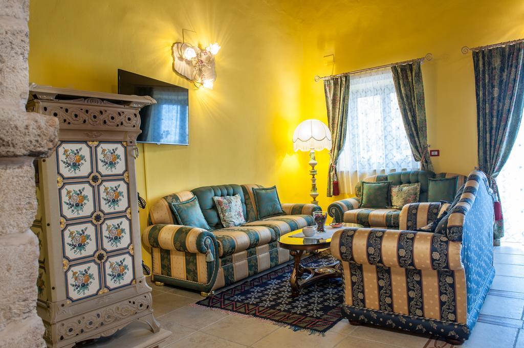 Il Vecchio Frantoio Villa Augusta Exterior photo