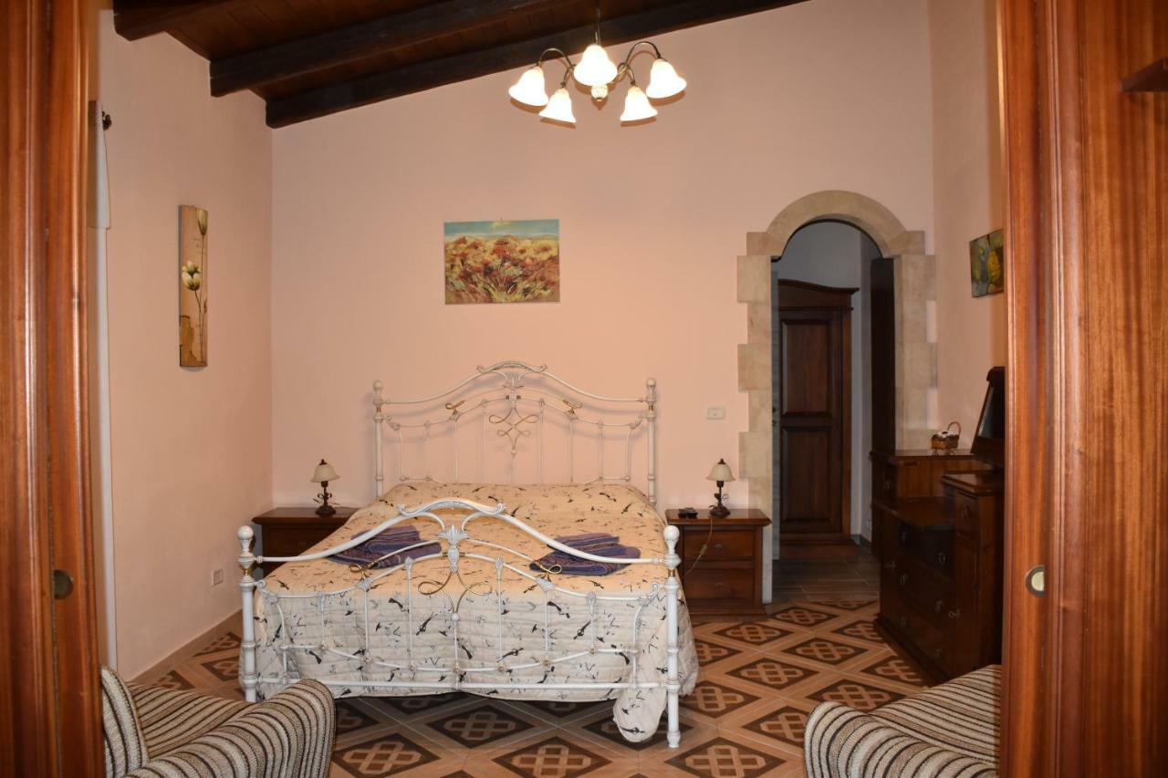 Il Vecchio Frantoio Villa Augusta Exterior photo